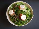 Jour 4][Salade repas] 🍒 Chèvre frais. Oignon confit au vinaigre de cerise