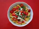 Tomates cerises et basilic frais