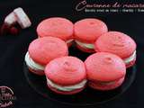 Couronne de macarons aux biscuits roses de Reims, chantilly et framboise