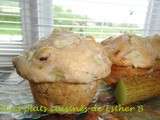 Muffins à la rhubarbe, noix et babeurre