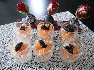 Verrine fraîche de crabe, crevette et saumon fumé