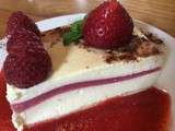 Gâteau mousse mascarpone et gelée de fraise