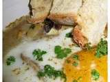 Oeufs cocotte champignons Roquefort
