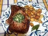 Côte de boeuf de Bazas au beurre composé et pommes de terre de Noirmoutiers, sautées à l’ail et au thym