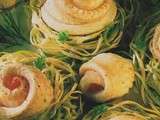 Nids de tagliatelles aux épinards, filets de sole aux oeufs marins