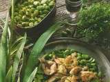 Ragoût de fèvettes à la sarriette, cuisses de grenouille sautées