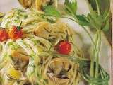 Spaghetti aux coques persillées