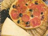 Tarte fine de tomate et tomme fraîche de cantal de Salers