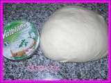 Petits pains au fromage frais à l'ail et aux fines herbes