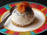 Dôme de cheesecake au saumon, coeur de fenouil et craquant de pavot