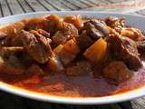 Sauté de veau au curry et aux fruits