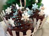 Cupcakes au chocolat avec une pointe de menthe et... de flocons de neige