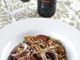 Tagliatelle Calamar & Chorizo Sauce au vin rouge