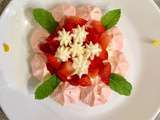 Fleur pavlova fraise-mascarpone