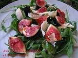 Salade de roquette aux figues et au parmesan