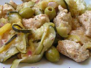 Tajine de poulet aux citrons confits et aux olives