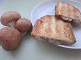 Croques aux champignons et béchamel au lait d'avoine
