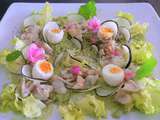 Salade de poisson crème d’avocat radis noir et oeufs de cailles