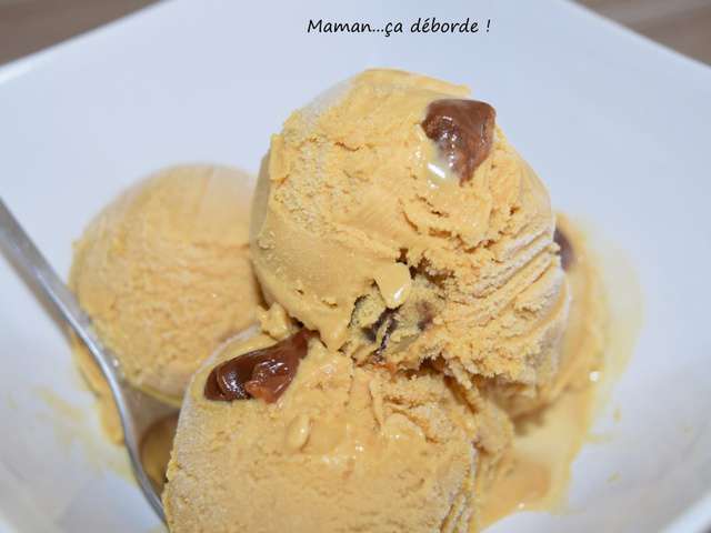 Recettes de Glace au caramel au beurre salé de Maman ça déborde