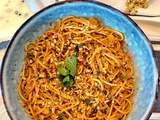 Spaghetti à la menthe et aux noix