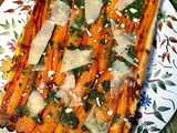 Tarte Tatin de carottes nouvelles au pesto de fanes de carottes