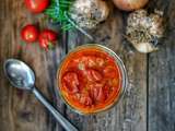 Conserves de sauce de tomates cerises