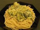 Spaghetti aux brocolis sauce au cheddar
