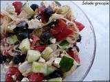 Salade grecque (tomate, concombre, feta)