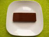 Barre diététique hyperprotéinée maison chocolat nougatine avec VitaFiber (cru, végan, allégé, sans gluten, très riche en fibres)