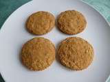  biscuits-cakes  complets au son d'avoine et aux fibres de maïs (sans oeufs ni sucre ni beurre)
