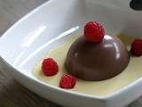 Demi-sphère mousse chocolat, framboises