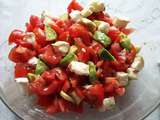 Salade de tomate avocat chèvre