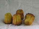 Cannelés bordelais