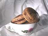 Macarons au café