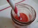 Smoothie fraise, banane et citron vert