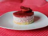 Mousse de fraise a l’agar-agar dessert individuel facon fraisier