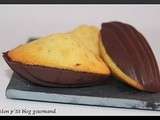 Madeleines fondantes dans une coque de chocolat