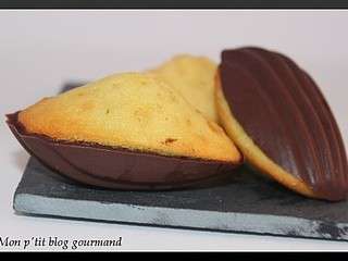 Madeleines fondantes dans une coque de chocolat