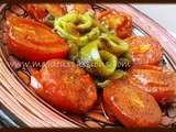 Salade de tomates et poivrons frits