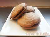 Whoopies au cacao, ganache au chocolat