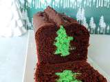 Cake au chocolat noir surprise et sapin inside (Cake with dark chocolate and Christmas tree inside)