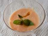 Soupe de melon façon smoothie, basilic, huile d'olive (Melon soup, basil, olive oil)
