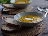 Kuri squash and chestnut soup with parsley oil // Soupe au potimarron et châtaignes et huile de persil