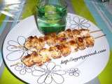 Brochettes de poulet mentholées, citronnées
