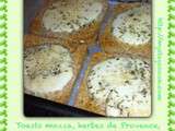 Toasts à la Mozzarella, Huile de noix, Herbes de Provence et Sésame