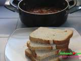 Toast à la sauce bolognaise