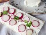 Tartines au fromage frais maison et radis rose