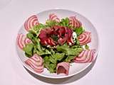 Tartine chèvre/radis, jambon cru, salade et betterave chioggia