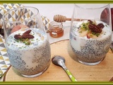 Pudding aux graines de chia et yaourt grec