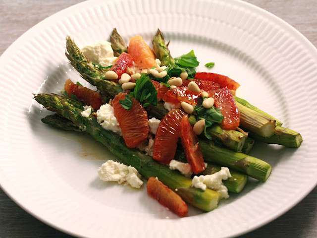 Salade Composée Avec Asperges Vertes Recette Salade Végétarienne Aux